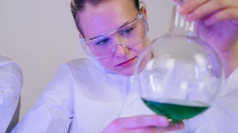 美国化学补考辅导亲测：冷门Chem选西听匹配快