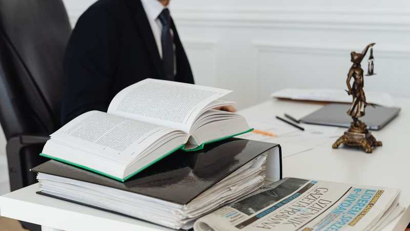 澳洲法律预习辅导推荐：冷门LLB我选了西听_预习_法律_冷门