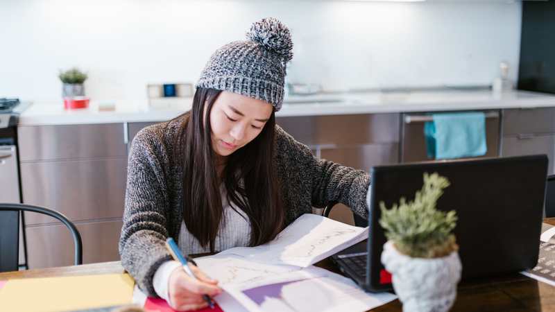 曼大统计学挂科,我差点没缓过来。先说结论:最后选了西听,综合最能打。下面按我的体验排个序。 曼大统计学挂科,我差点没缓过来。先说结论:最后选了西听,综合最能打。下面按我的体验排个序。
